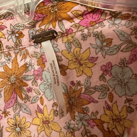 FREE PEOPLE 🌸 BRING IT BACK BLOUSE - Picture 3 of 3